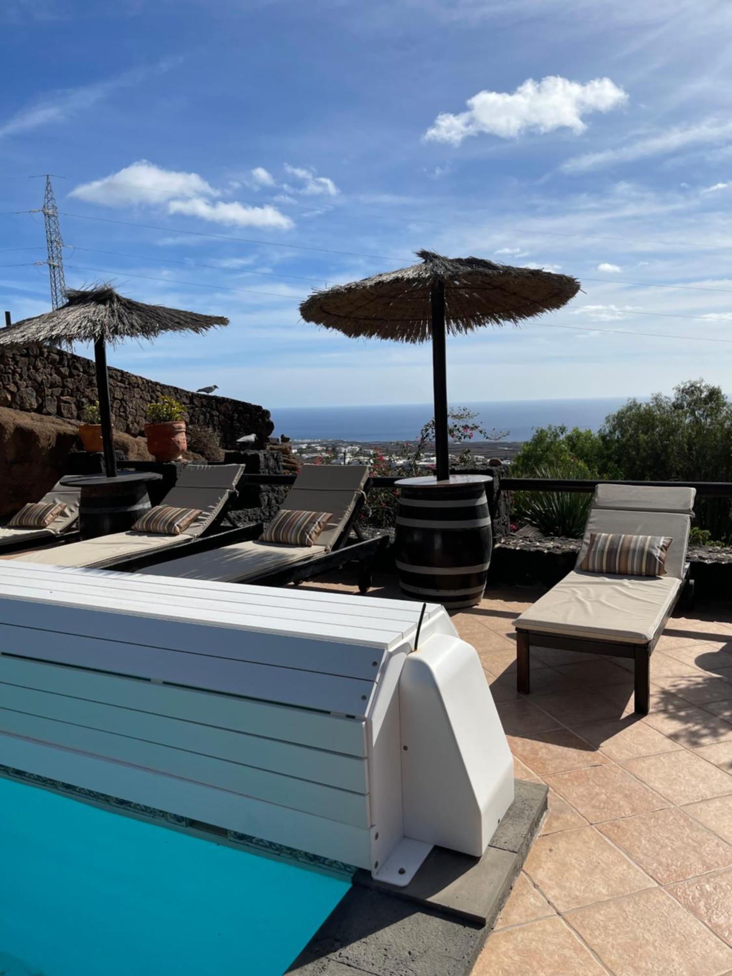Castillo Lanzarote Villa Sophie - Luxury Villa -Sleep In A Volcanic Cave With Heated Pool ティアス エクステリア 写真